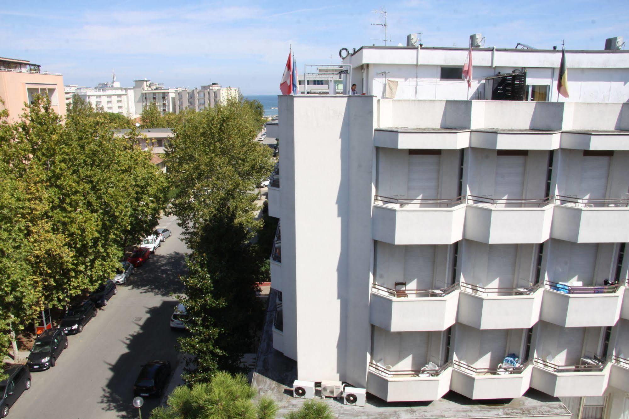 Hotel Tilly Cesenatico Εξωτερικό φωτογραφία