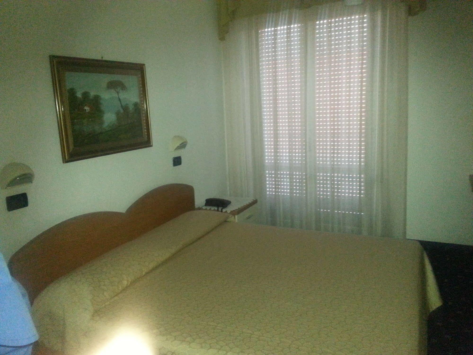 Hotel Tilly Cesenatico Εξωτερικό φωτογραφία