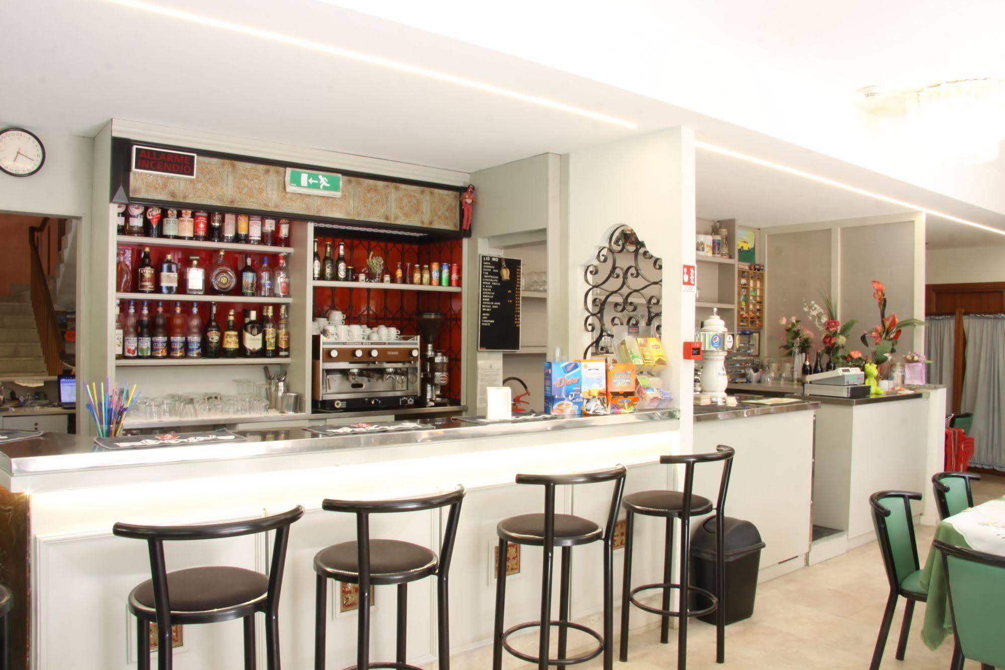 Hotel Tilly Cesenatico Εξωτερικό φωτογραφία