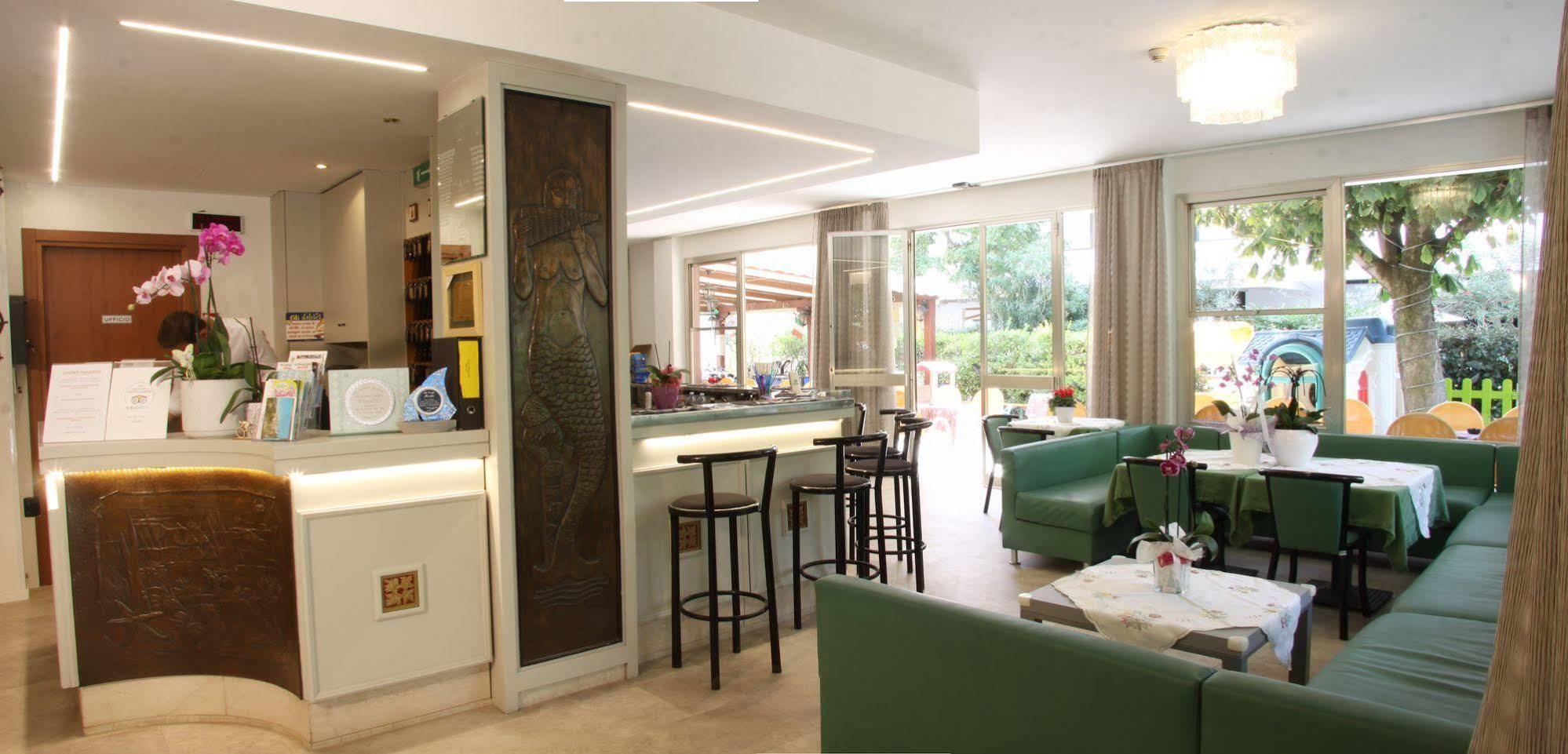 Hotel Tilly Cesenatico Εξωτερικό φωτογραφία
